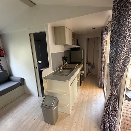 Kemp Bungalow Climatise 6 Personnes Camping Les Viviers 4Etoiles